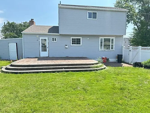 2561 Burning Tree Rd — Photo 17