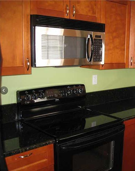 2nd image of 611 Swann Dr #609