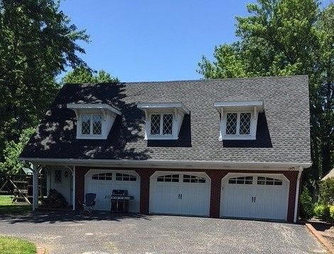 2nd image of 647 Plaza Dr