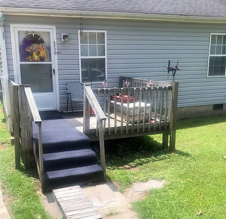 2nd image of 314 Edward St #314-316