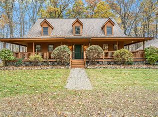 6489 Cedar Lake Rd, Pinckney, MI 48169
