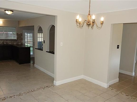 5th image of 1836 Bolingbroke Pl