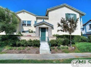 27460 Riverside Ln, Santa Clarita, CA 91354