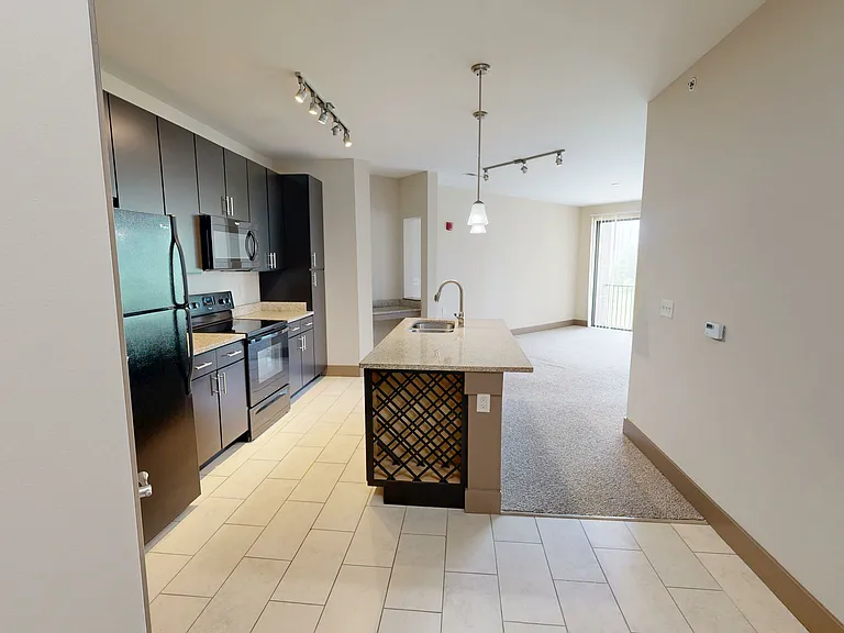 Latitude at Deerfield Crossing — Photo 76