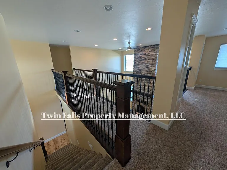 768 Sun Peak Way — Photo 36