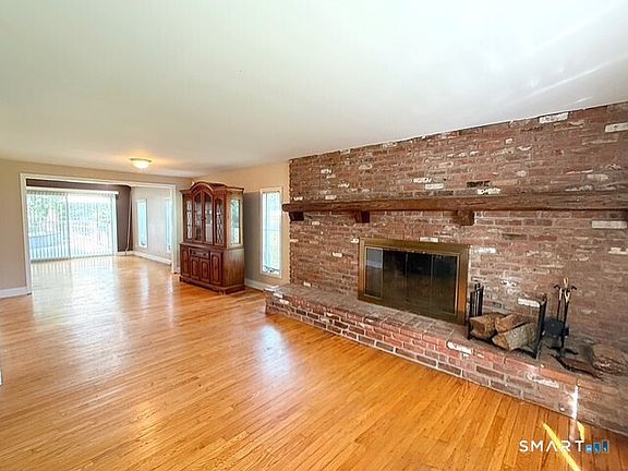 5th image of 37 Peters Lane