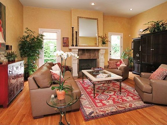 2nd image of 522 Cleveland Ct