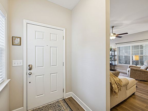 3rd image of 2358 Stonecenter Ln