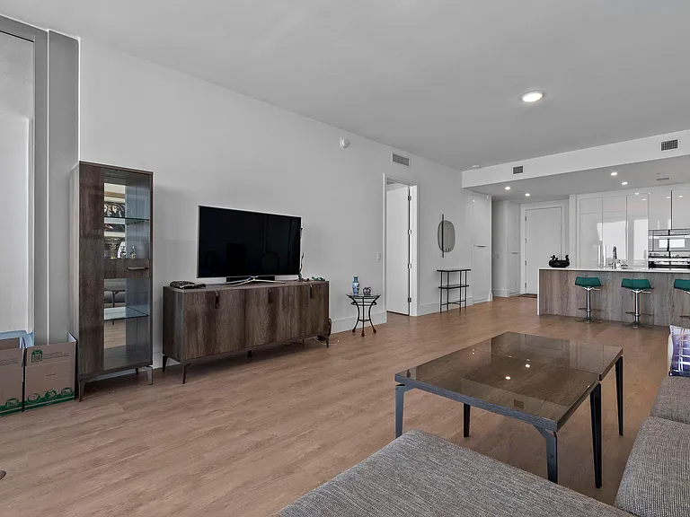 220 Lake Shore Dr #1913 — Photo 6