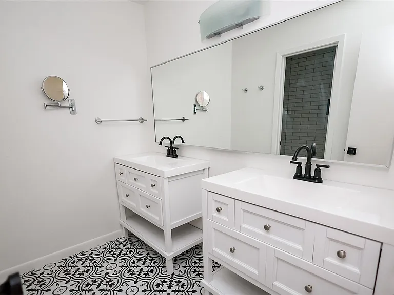2302 W Settlers Way — Photo 29