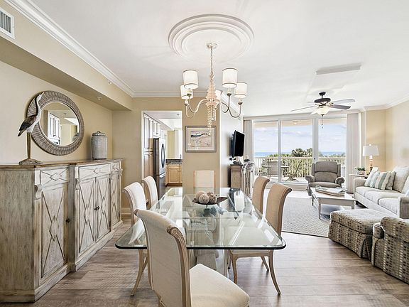 3rd image of 15400 Emerald Coast Pkwy Unit 304