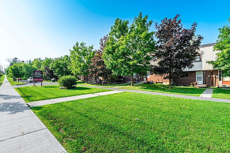 Peterborough Apartment for rent - 3 Bedrooms — photo 11