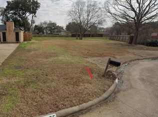 2047 Briarlee Dr, Houston, TX 77077