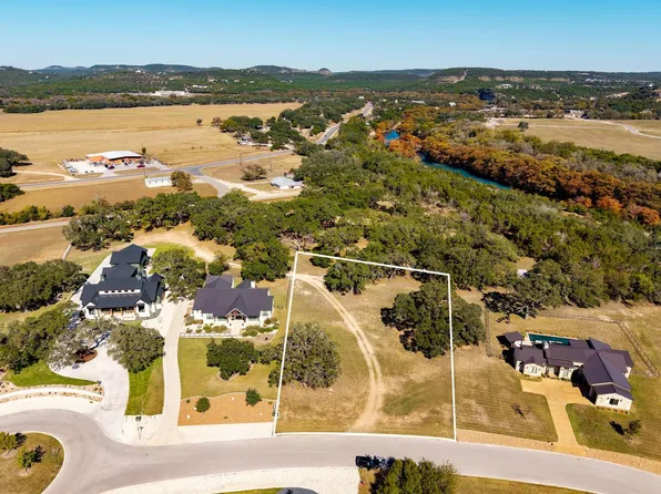 817 Bingham Ln, New Braunfels, TX 78132