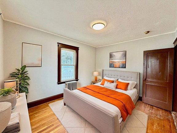 4th image of 162 South St #1L
