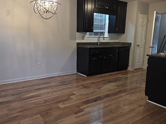 4th image of 1691 Hearthstone Ct