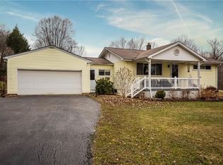 23 Elliot Rd, West Middlesex, PA 16159