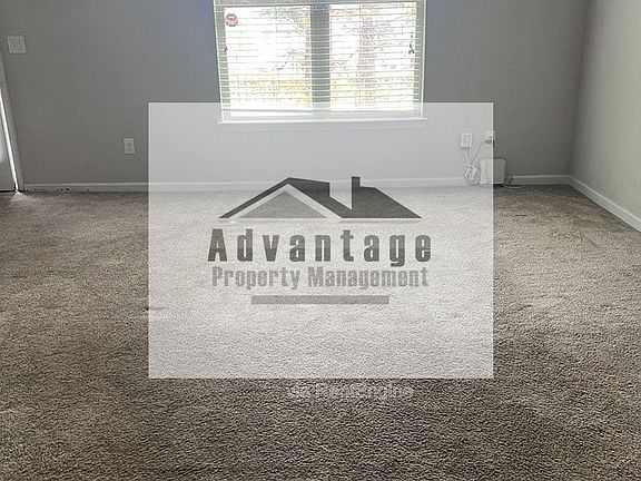 3rd image of 250 Magnaview Dr