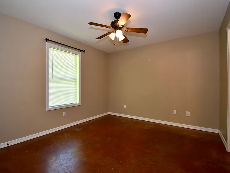616 Evans St — Photo 16