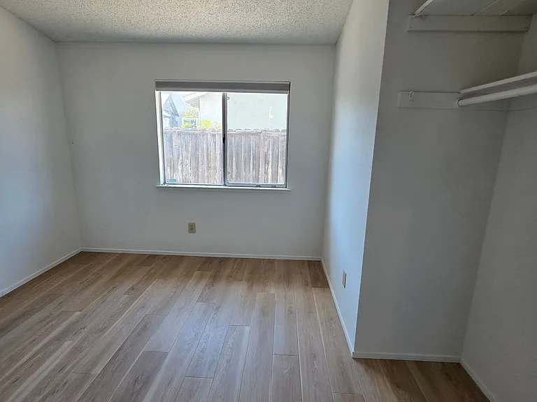 4199 Sequoia Dr — Photo 7