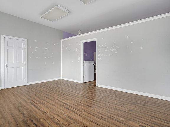 4th image of 6380 Church St #1