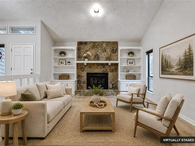 5100 Forest Mist Dr SE — Photo 3