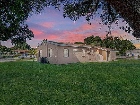 3rd image of 16245 NW 28th Ct