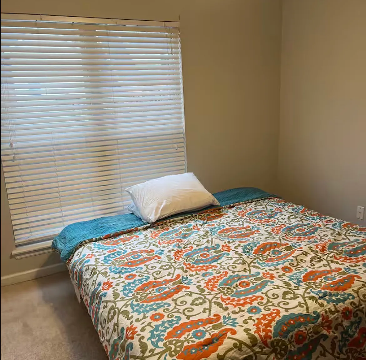 3 bed, 1262 sqft, $1,650 — Photo 4