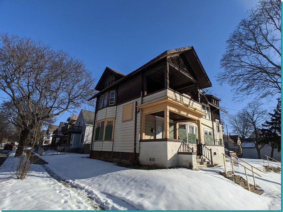 1st image of 400 E Auer Ave #402