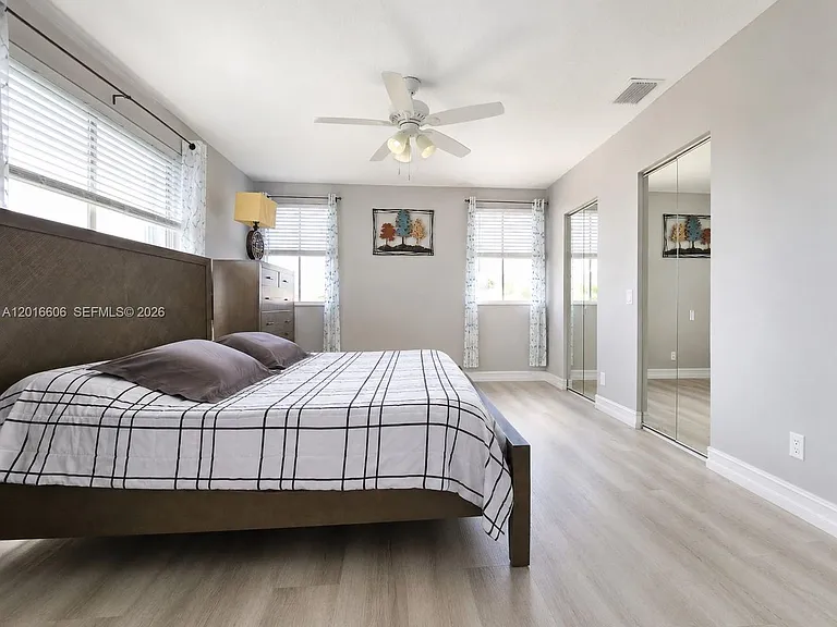963 Falling Water Rd #963 — Photo 13