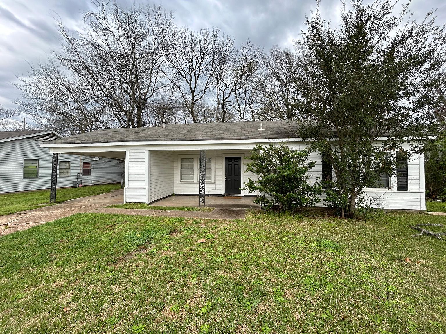 1108 Clarence St, Bossier City, LA 71111 | Zillow