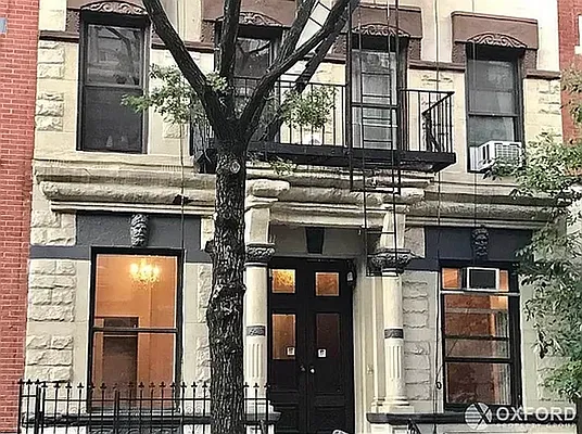 Rented by Oxford Property Group | media 25