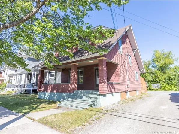 73 John St, Moncton, NB E1C 2H2