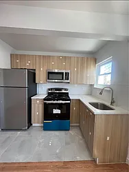 718 Rosedale Avenue, #1