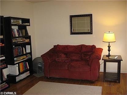 3rd image of 15300 Pypers Pointe Dr