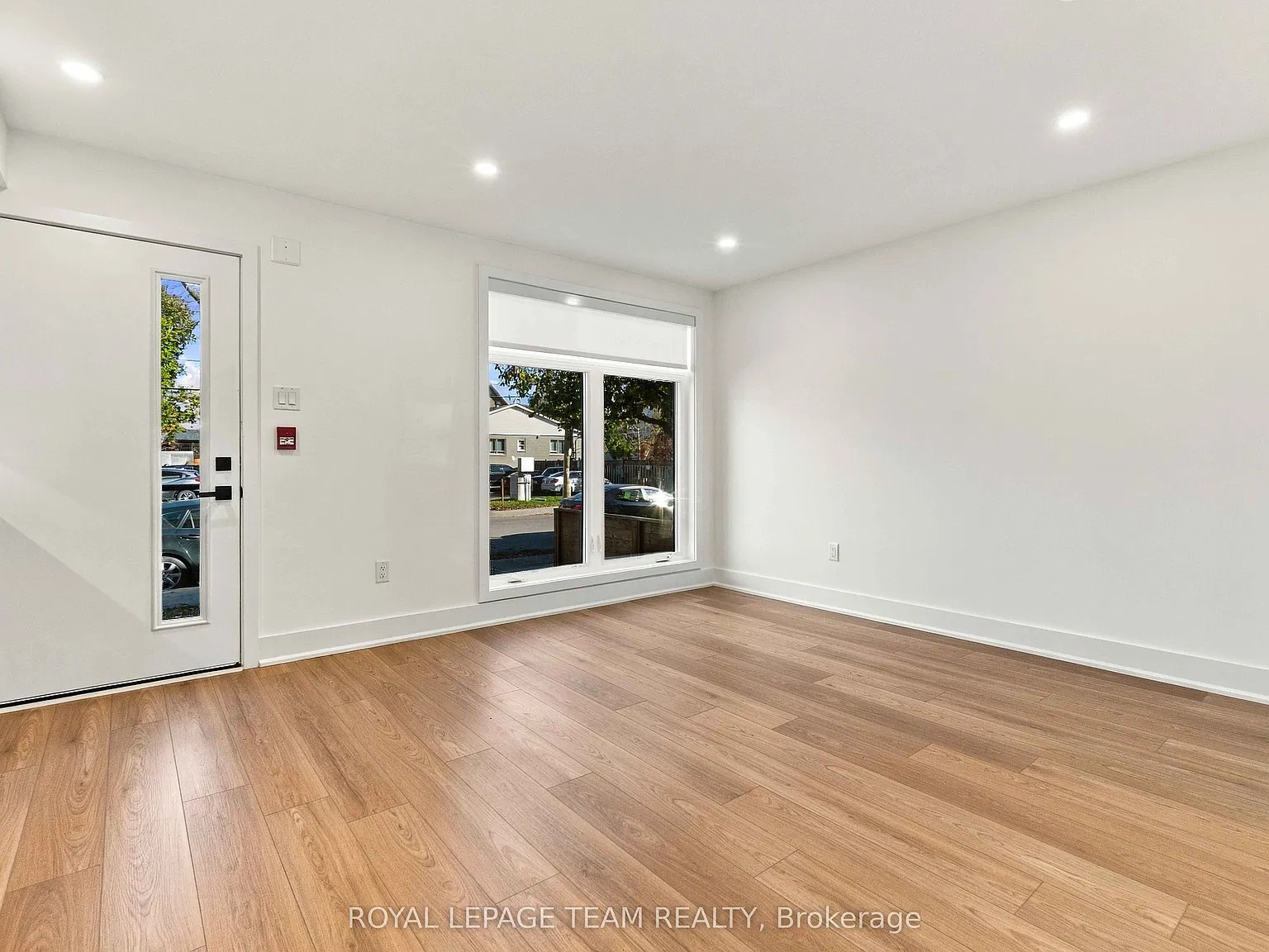 1 bed, $1,899 — Photo 2