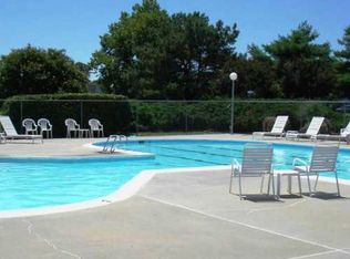 1828 Dockside Dr, Hayes, VA 23072