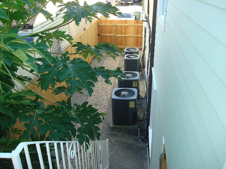 1428 Joliet St #A — Photo 15