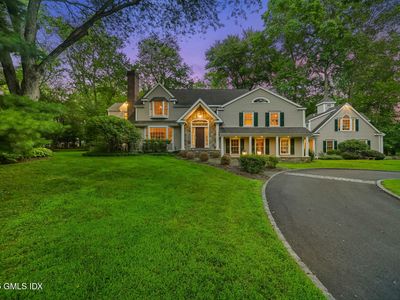 12 Wooddale Rd, Greenwich, CT, 06830