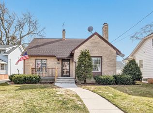 1859 Michigan Ave, Manitowoc, WI 54220