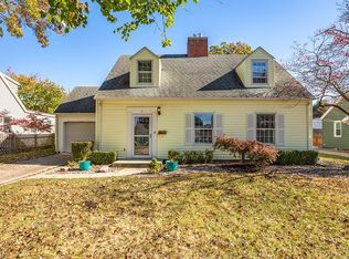 10 Elm Rdg, Mattoon, IL 61938