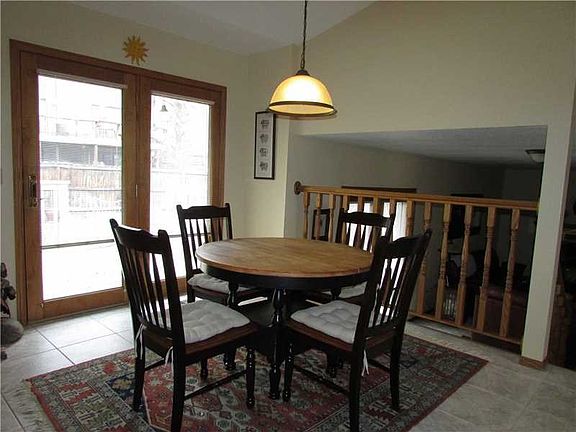 4th image of 4439 Toyon Dr