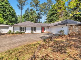 190 Bent Grass Dr, Roswell, GA