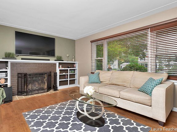 2nd image of 1855 Chamberlain Ave SE