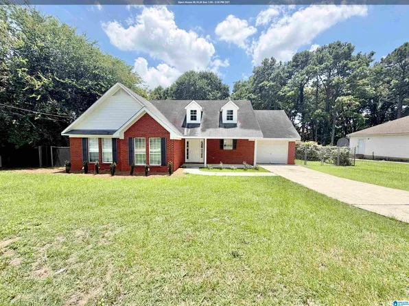 108 Colonial Cir, Clanton, AL 35045