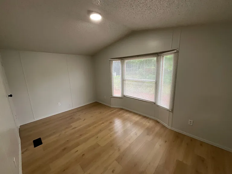 17821 E Cedar Lane Rd — Photo 11