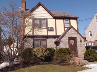 67 Howard Pl, Oceanside, NY 11572