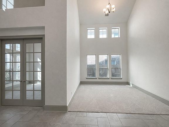 4th image of 15422 Arrowhead Ridge Dr