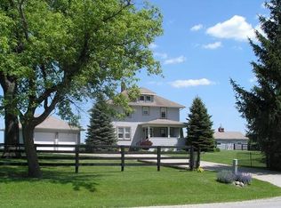 4202 N Queen Anne Rd, Woodstock, IL 60098