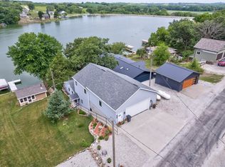 9173 Diamondhead Dr, Dexter, IA 50070
